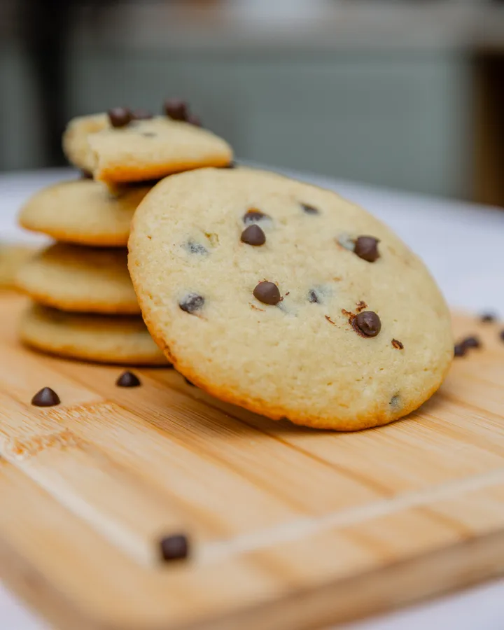 Freshly baked Madge Treats cookies in Accra - photo 2